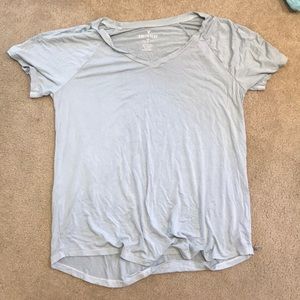 American Eagle t shirt